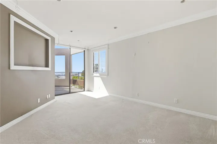 Primary suite