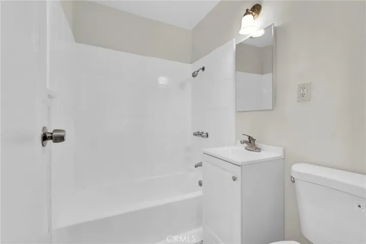 3577 Siskiyou, Los Angeles, California 90023