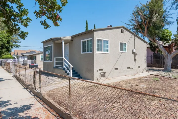 3577 Siskiyou, Los Angeles, California 90023