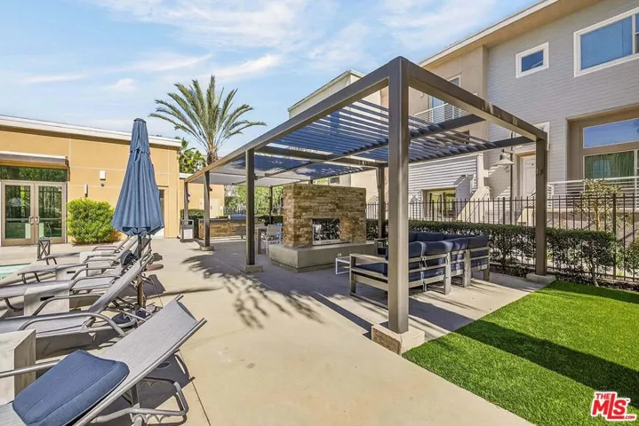 676 Colorado Circle, Carson, California 90745
