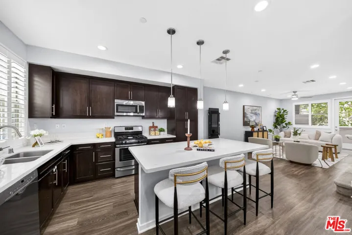 676 Colorado Circle, Carson, California 90745