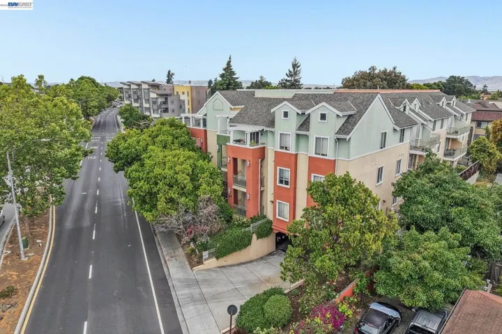 2330 University Ave 330, East Palo Alto, California 94303