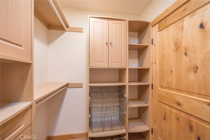 39145 Starview Lane, Big Bear Lake, California 92315