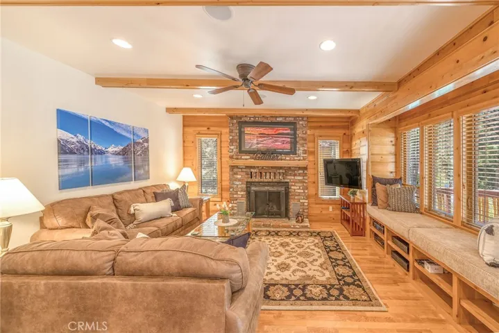 39145 Starview Lane, Big Bear Lake, California 92315