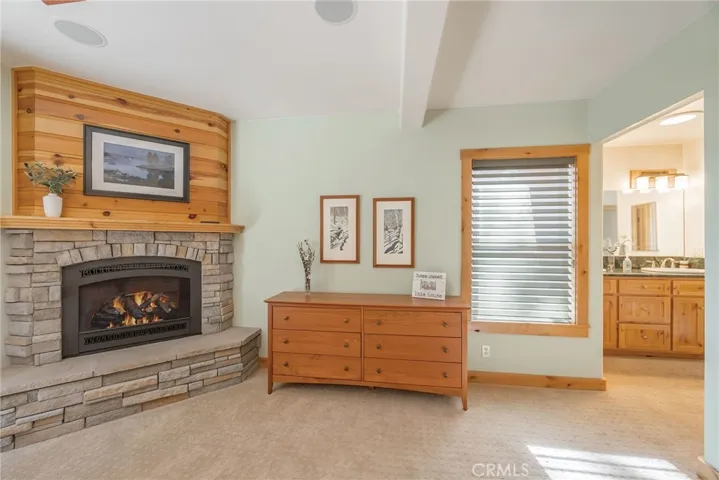 39145 Starview Lane, Big Bear Lake, California 92315
