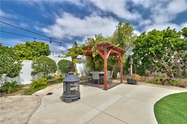 761 Calle Vallarta, San Clemente, California 92673