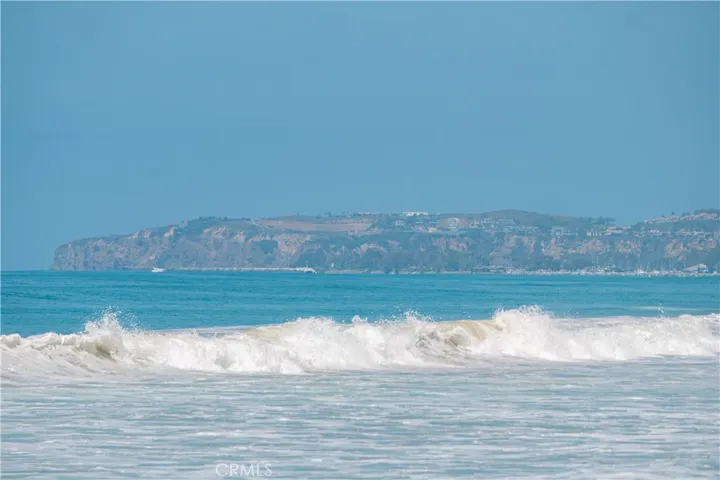 761 Calle Vallarta, San Clemente, California 92673