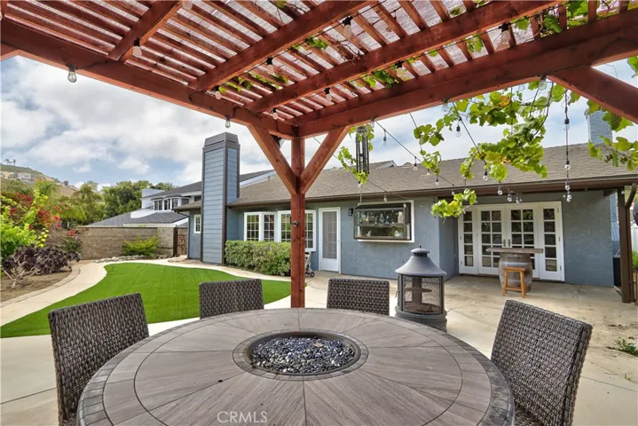 761 Calle Vallarta, San Clemente, California 92673