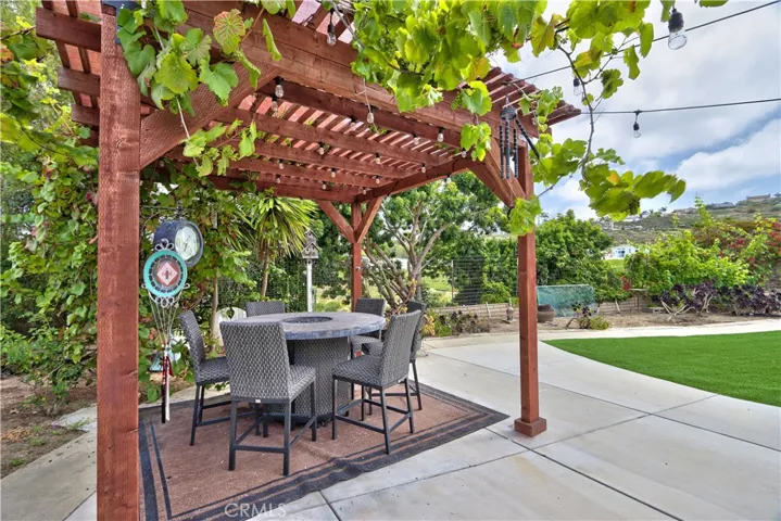 761 Calle Vallarta, San Clemente, California 92673