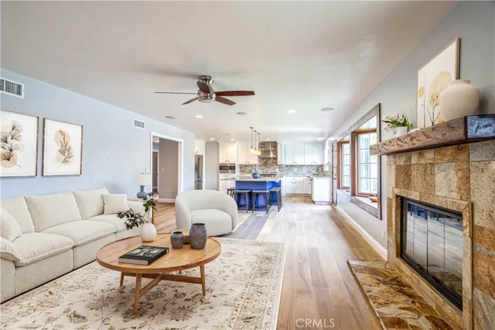 761 Calle Vallarta, San Clemente, California 92673