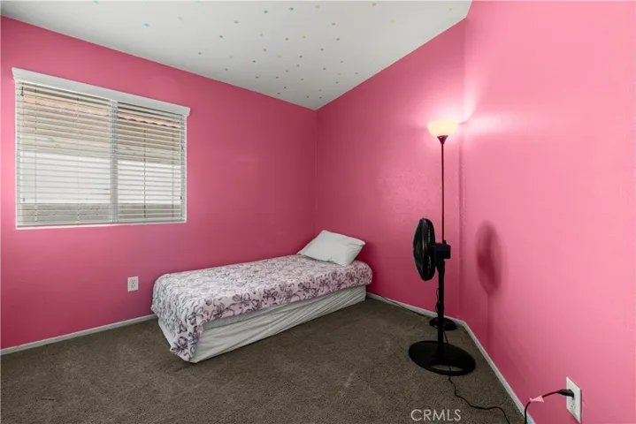 15417 Tobarra Road, Fontana, California 92337