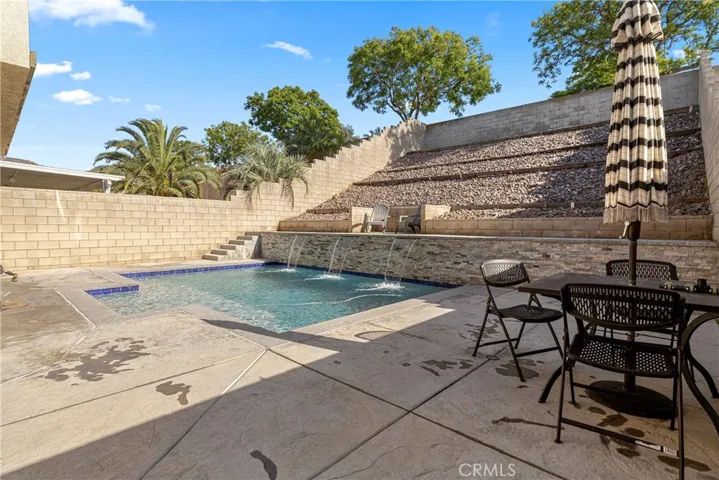 15417 Tobarra Road, Fontana, California 92337