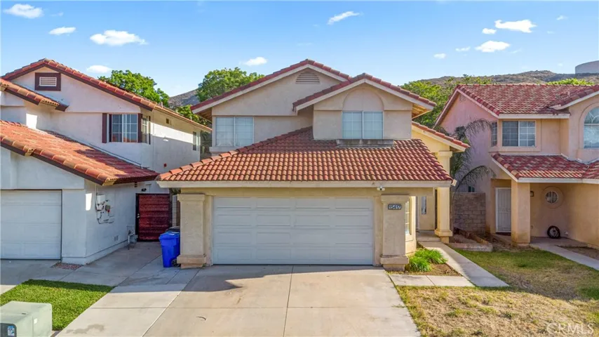 15417 Tobarra Road, Fontana, California 92337