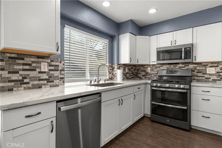 15417 Tobarra Road, Fontana, California 92337