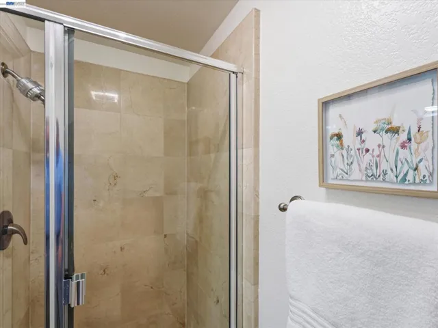 19811 Portal Plaza, Cupertino, California 95014