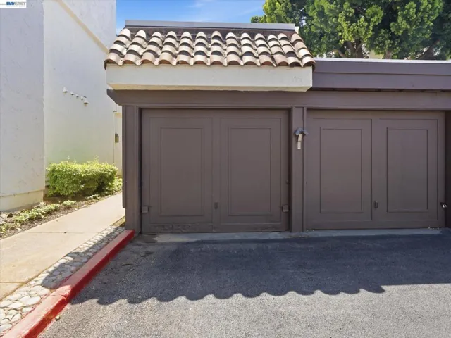 19811 Portal Plaza, Cupertino, California 95014