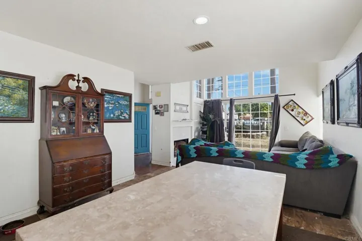2698 Valencia, Spring Valley, California 91977