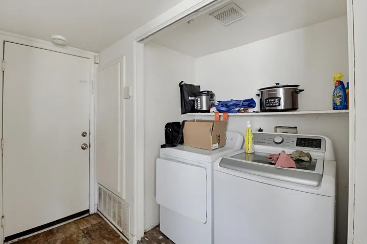 2698 Valencia, Spring Valley, California 91977