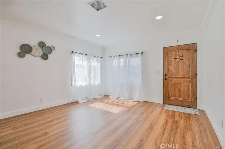 3206 W 59th Street, Los Angeles, California 90043