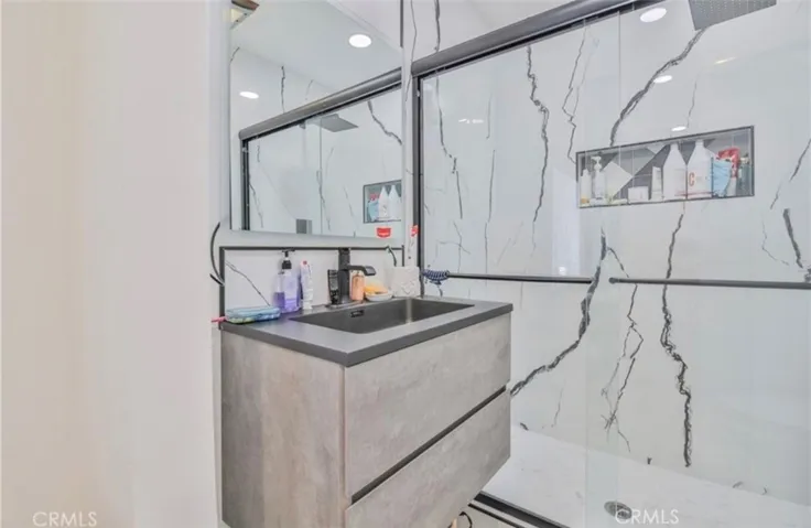 3206 W 59th Street, Los Angeles, California 90043