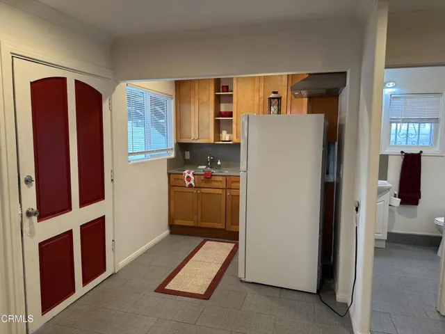 Studio Kitchen