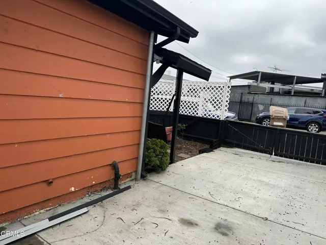 Studio parking