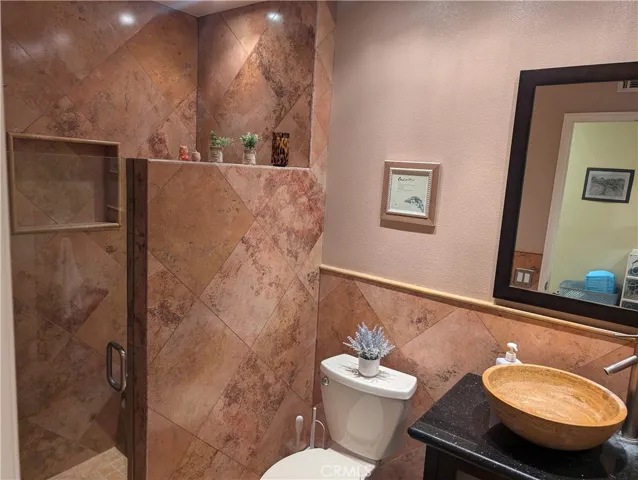 27755 Tamara, Yorba Linda, California 92887