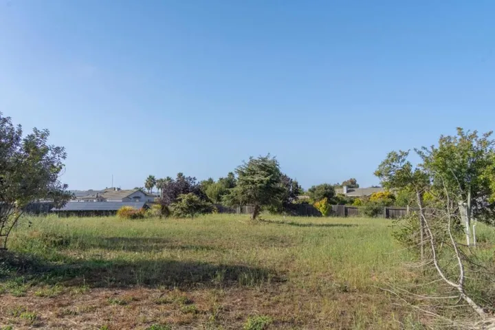 21123 Valle San Juan Drive, Salinas, California 93907
