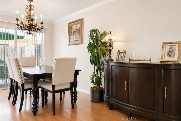 Elegant Dining Area