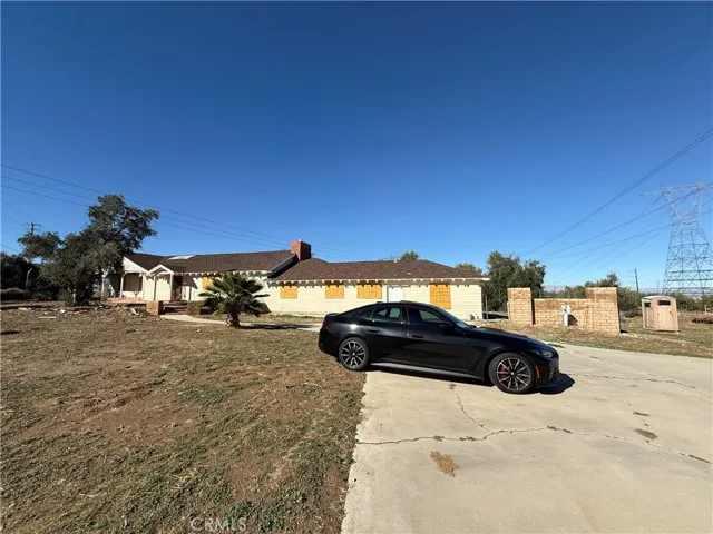 8539 W Avenue L, Lancaster, California 93536