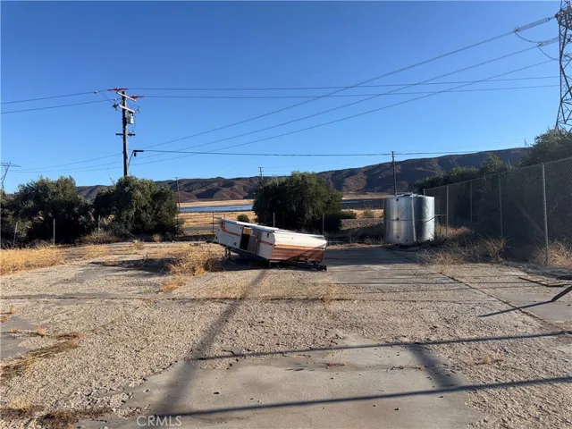8539 W Avenue L, Lancaster, California 93536