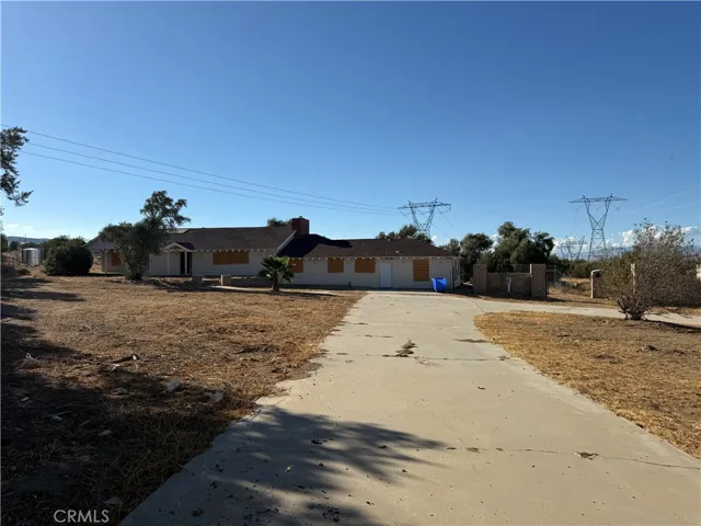 8539 W Avenue L, Lancaster, California 93536