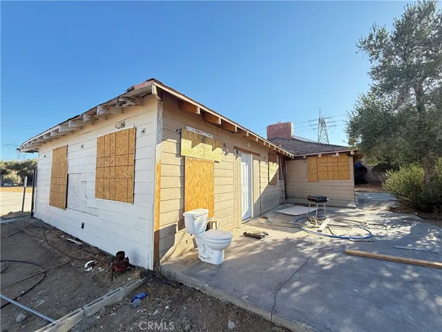 8539 W Avenue L, Lancaster, California 93536