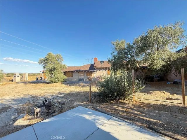 8539 W Avenue L, Lancaster, California 93536