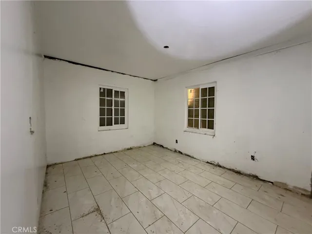 8539 W Avenue L, Lancaster, California 93536