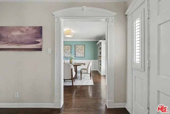 11027 Cashmere Street, Los Angeles, California 90049