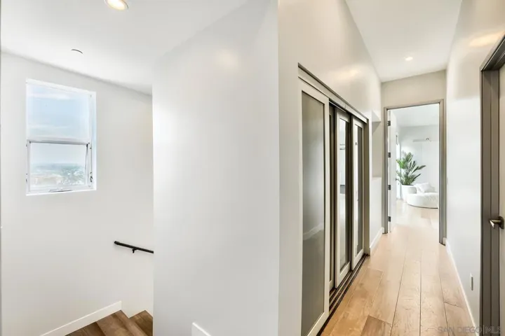 5725 Soledad Mountain, La Jolla, California 92037