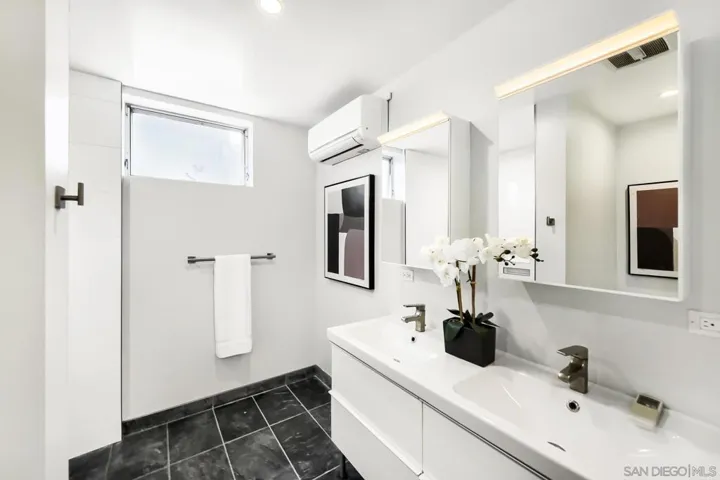 5725 Soledad Mountain, La Jolla, California 92037