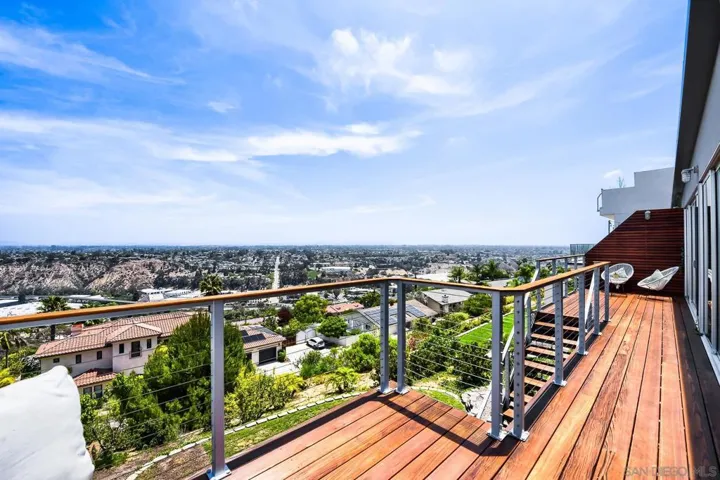 5725 Soledad Mountain, La Jolla, California 92037