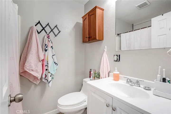 25380 Anderson Avenue, Barstow, California 92311