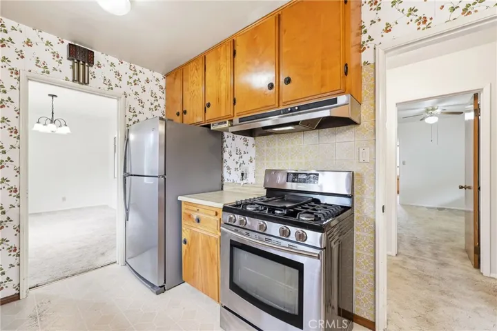 836 N 10th, Upland, California 91786