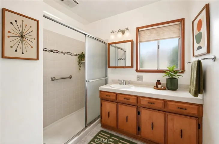 836 N 10th, Upland, California 91786