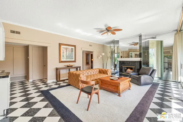 431 Desert Lakes Drive, Palm Springs, California 92264