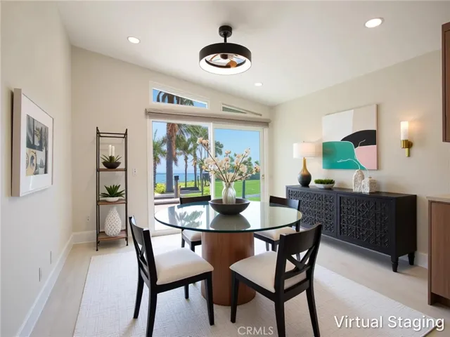 Casual Dining Area - Virtually Staged