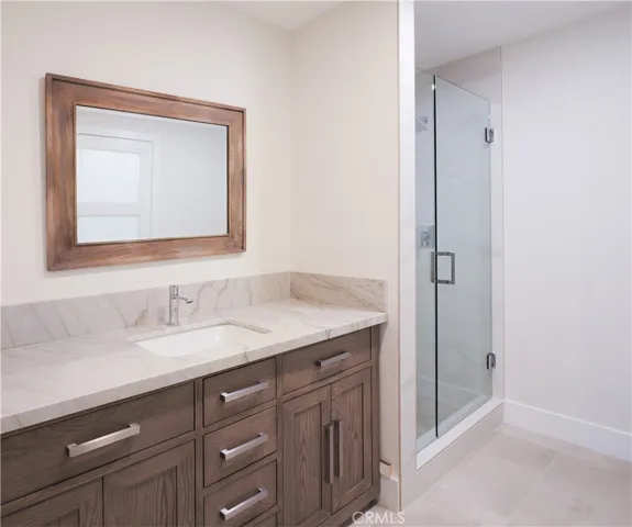 Hallway Bathroom for Bedroom #3