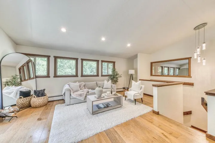 61 Southbank Road, Carmel Valley, California 93924