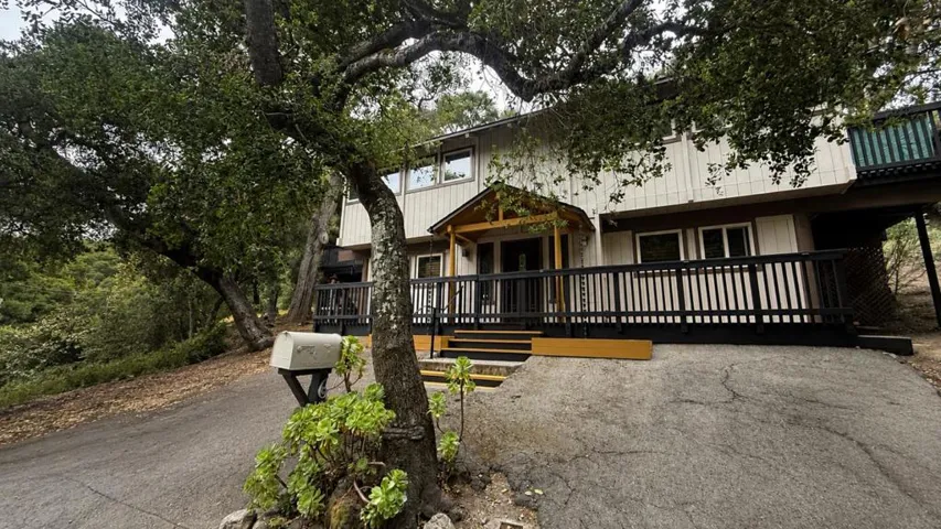 61 Southbank Road, Carmel Valley, California 93924