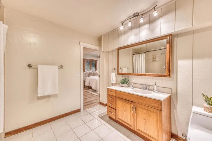61 Southbank Road, Carmel Valley, California 93924