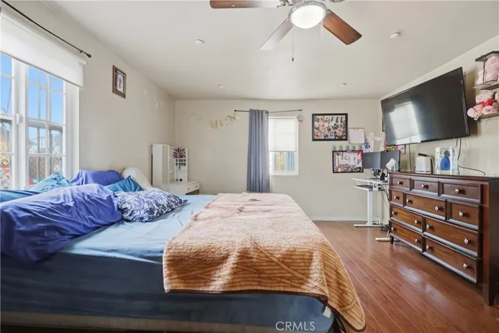 440 W Cherry, Compton, California 90222