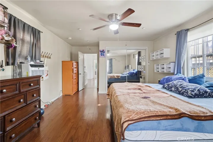 440 W Cherry, Compton, California 90222